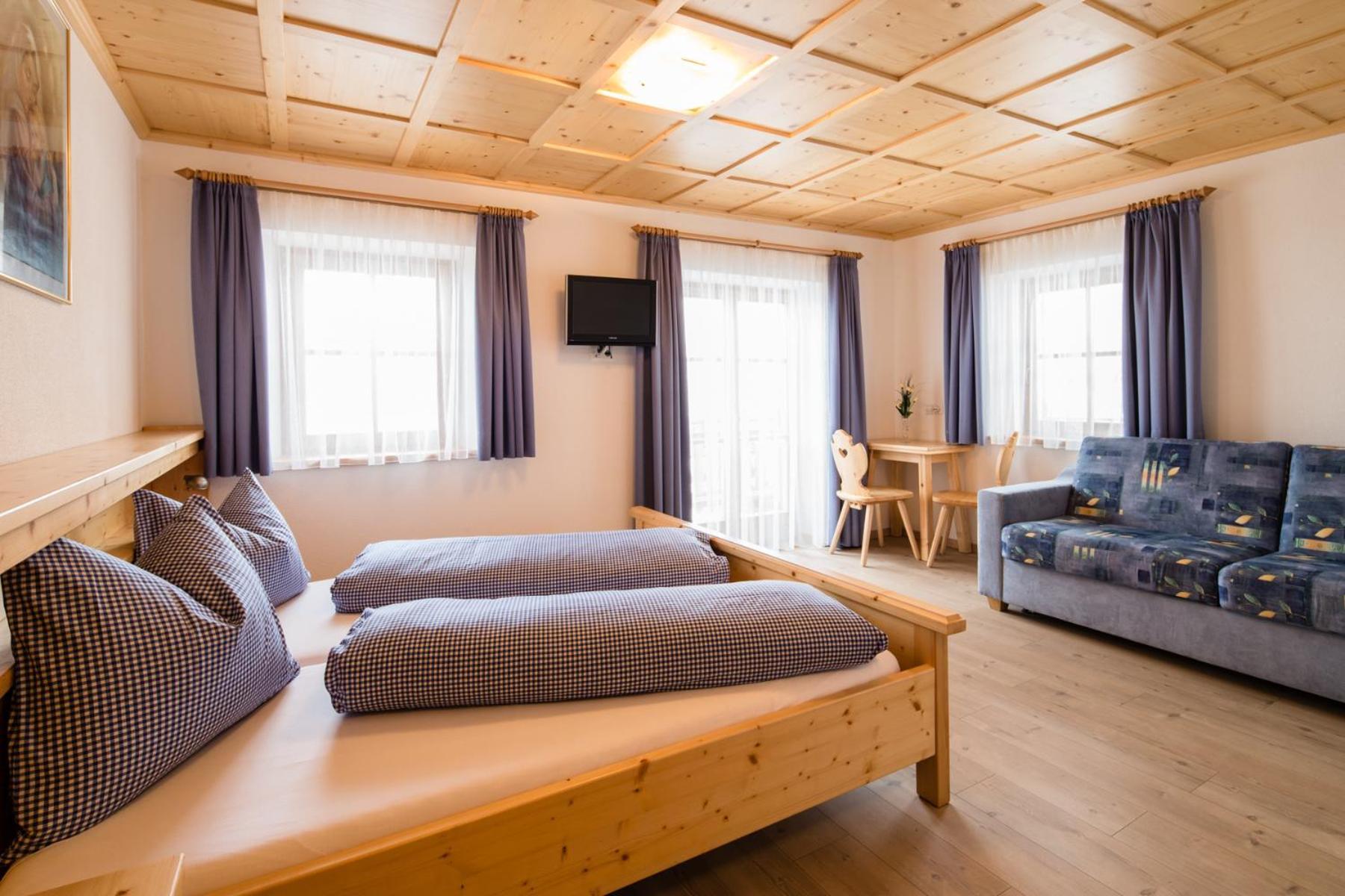 Speckstube Eggerhof Βίλα Braies  Δωμάτιο φωτογραφία